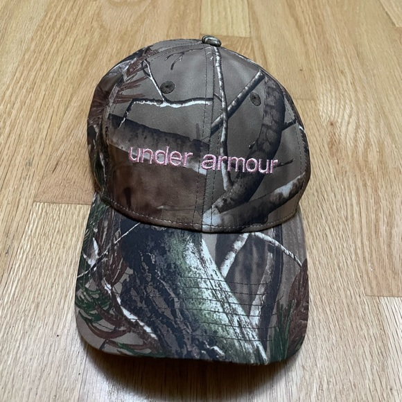 Under Armour Camo Hat - Picture 1 of 2